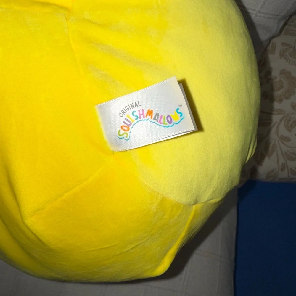 Leticia the Lemon Squishmallow